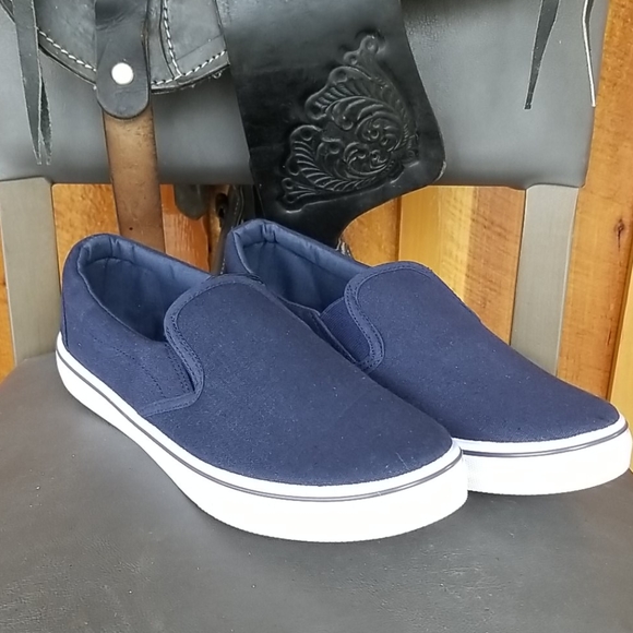 Men's Loafers - Picture 3 of 10